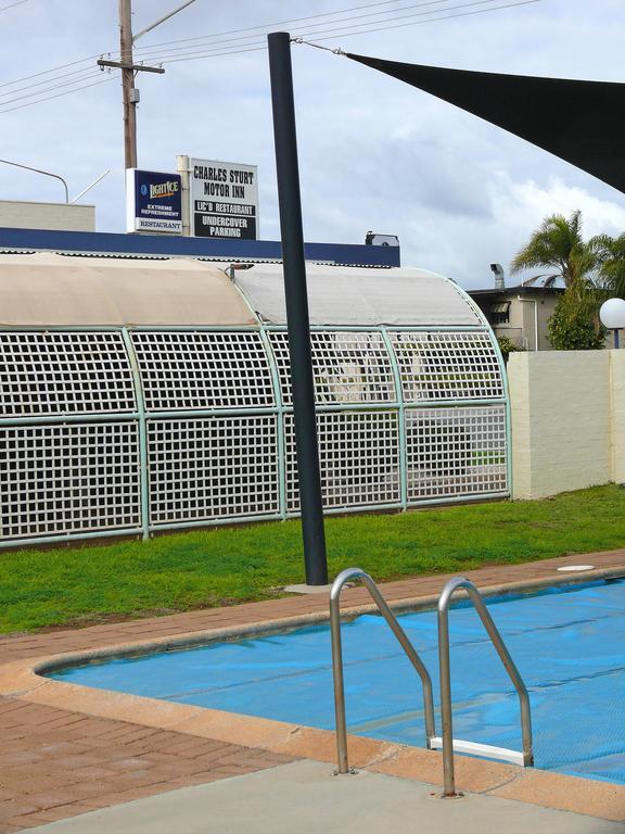 ווסט וויאלונג Charles Sturt Motor Inn מראה חיצוני תמונה
